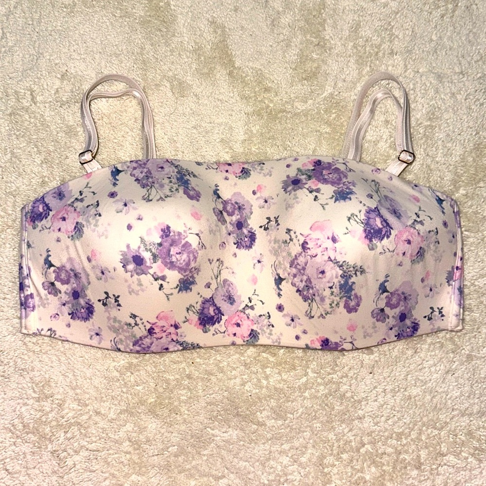 Victoria’s Secret Love Cloud Wireless Strapless Bra
